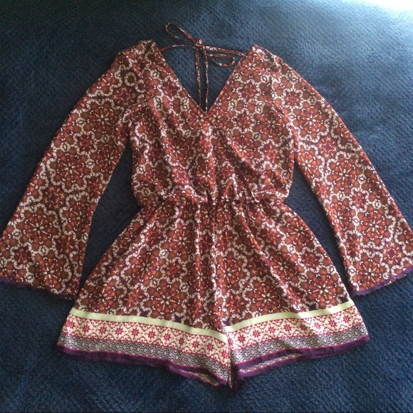 Pink Flowy Boho Wrap Romper with Bell Sleeves - Picture 8 of 8